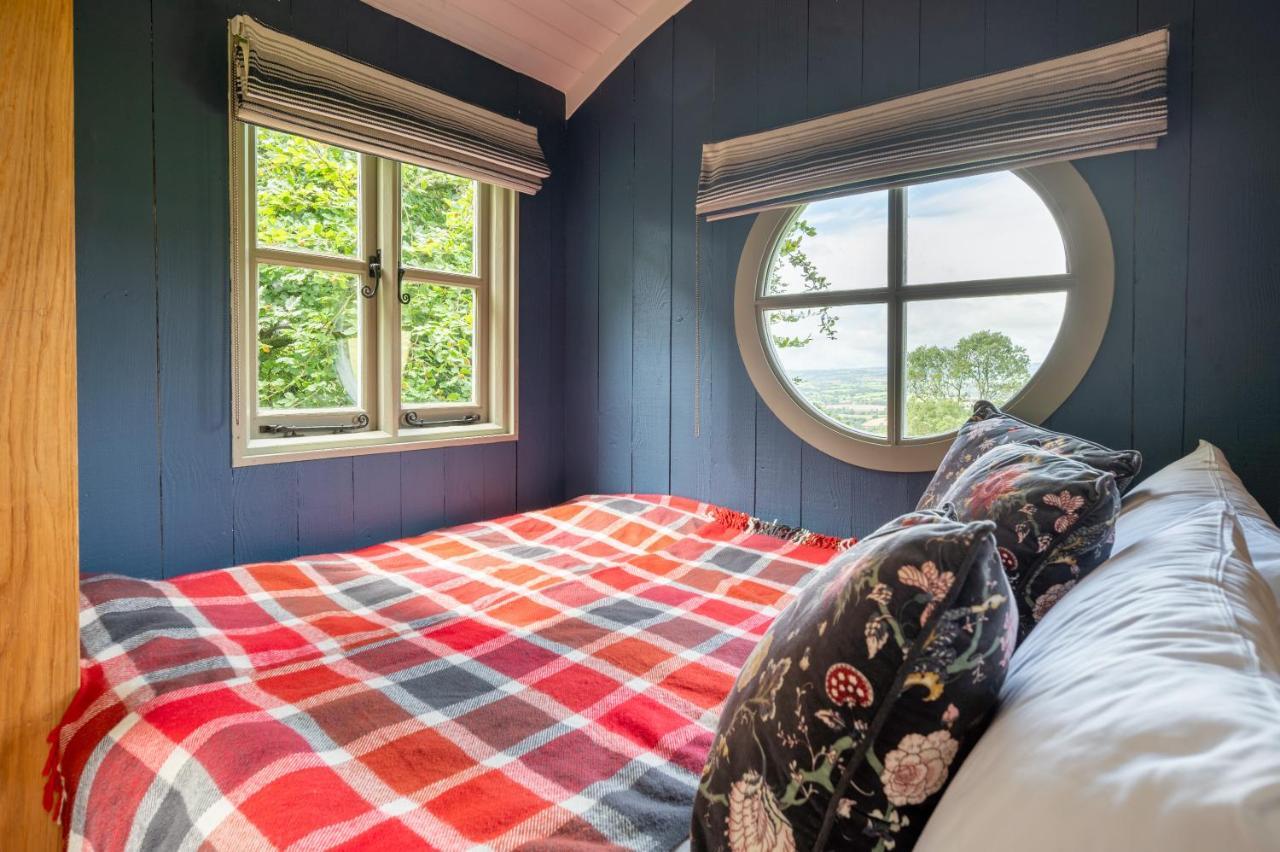 Tilbury Shepherd Huts With Hot Tubs Plus Holiday Cottages West Bagborough Exterior foto