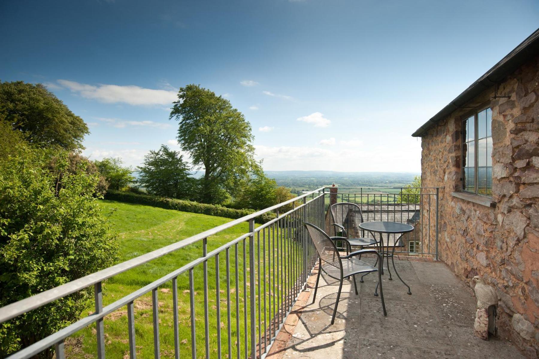Tilbury Shepherd Huts With Hot Tubs Plus Holiday Cottages West Bagborough Exterior foto