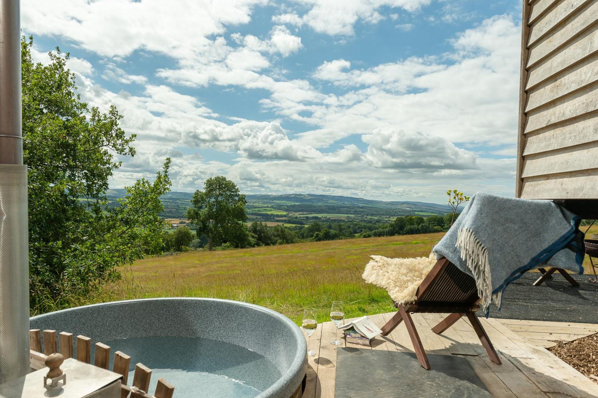 Tilbury Shepherd Huts With Hot Tubs Plus Holiday Cottages West Bagborough Exterior foto